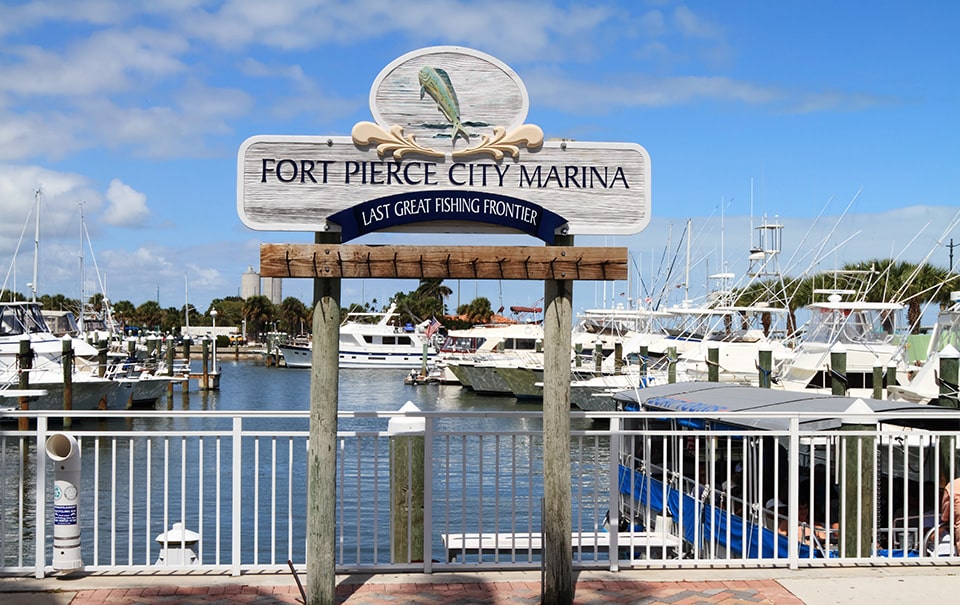 Fort Pierce City Marina sign and boats