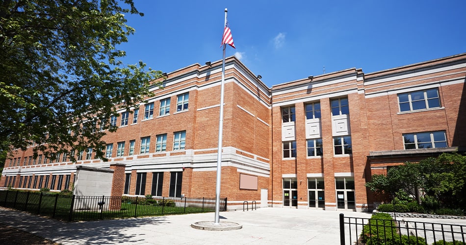 Exterior of a great Florida School