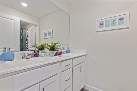 Raleigh - Bathroom