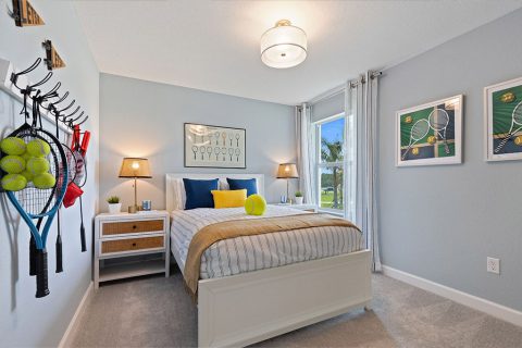 Raleigh - Bedroom