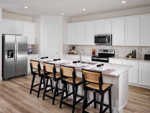 kitchen island Brystol Meritage Homes Model