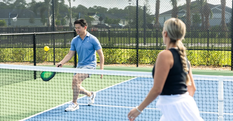 Wylder residents at Pickleball courts 