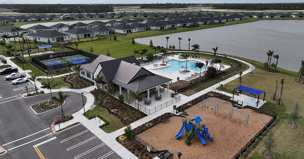Luxury Brysto Amenities-center