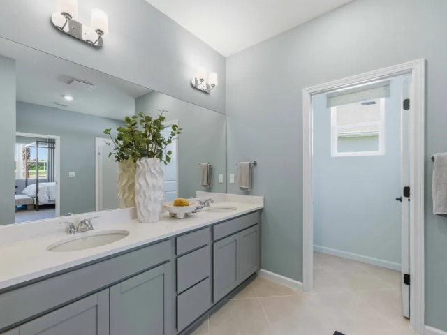 Dream Finders HomesCatalina Bathroom
