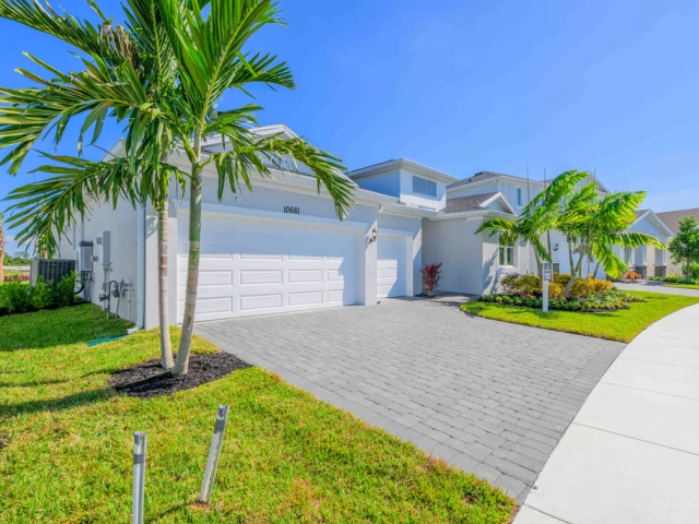 Dream Finders Homes Catalina Exterior