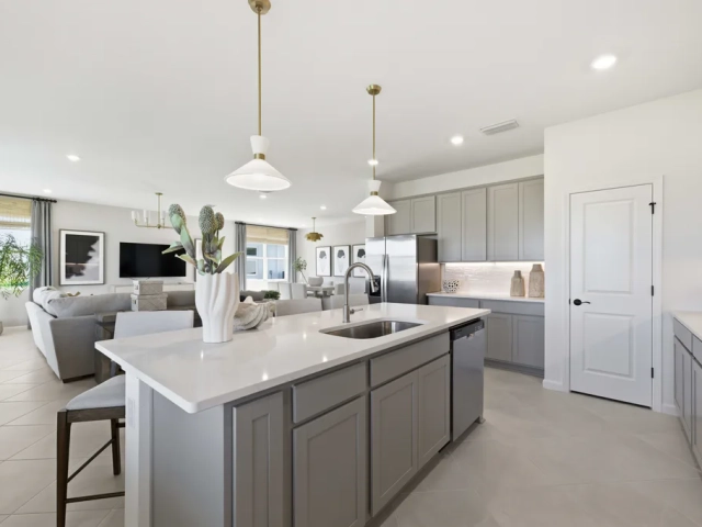Dream Finders Homes Catalina Kitchen