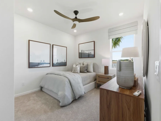 Dream Finders Homes Avalon Bonus Bedroom
