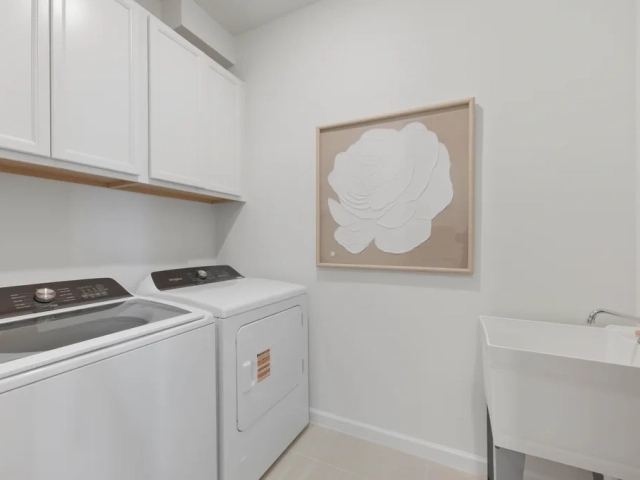 Dream Finders Homes Avalon Bonus Laundry
