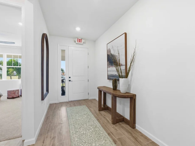 Dream Finders Homes Avalon Bonus Foyer