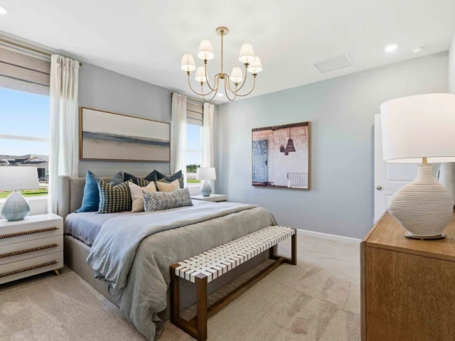 Dream Finders Poinciana Bedroom
