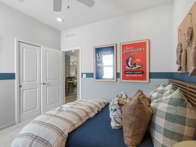 Dream Finders Poinciana Bedroom