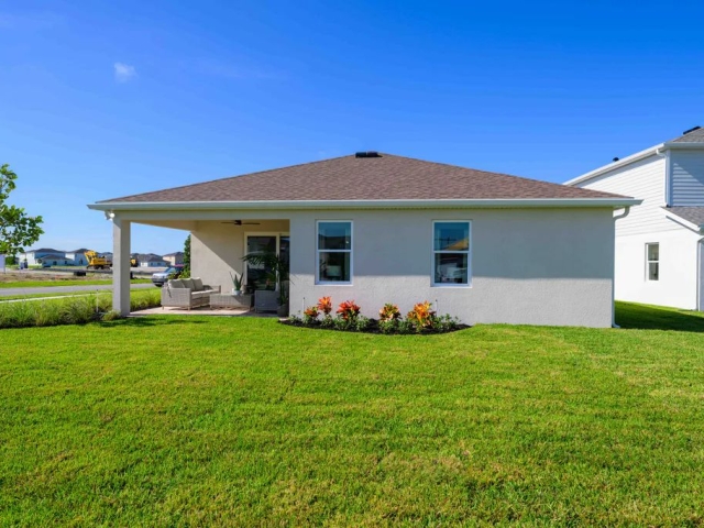 Dream Finders Poinciana Exterior