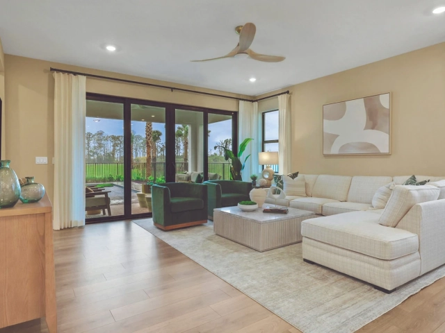 Glynlea Dream Finders Model Great Room
